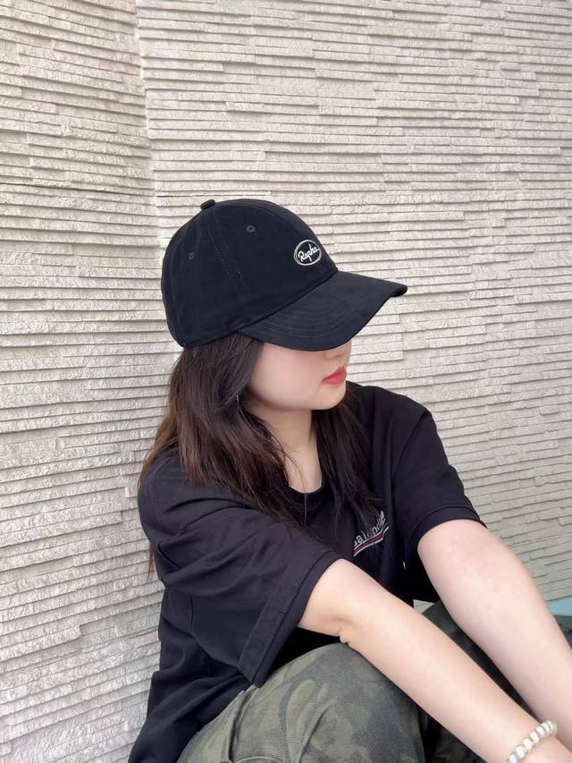 A popular fashion brand~A new style that is a must-have for early autumn wear. E