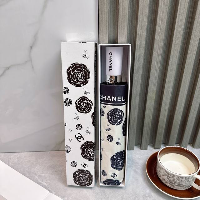 Chanel 2025 Summer New Fully Automatic Folding Umbrella. Black coating effective