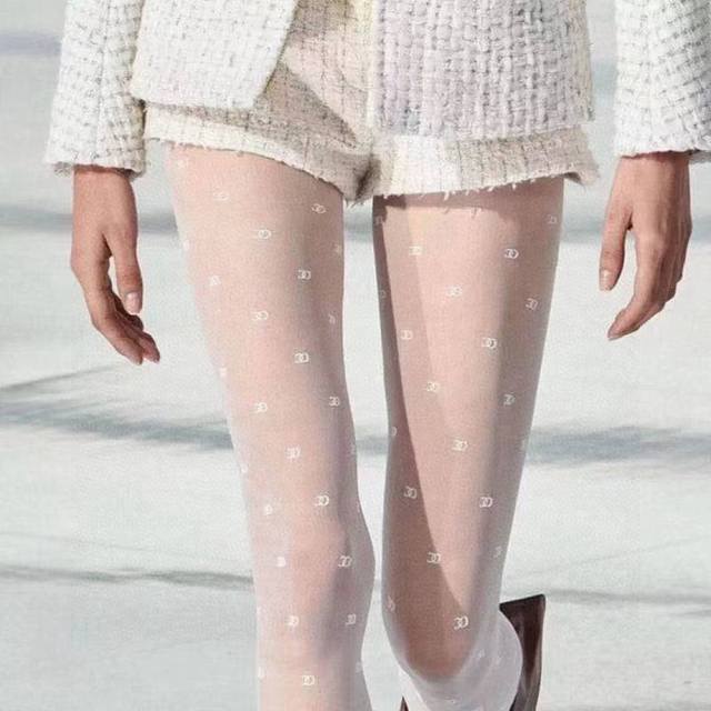 Packaging: 1 pair per box. Chanel classic flocked letter stockings. Made in a on