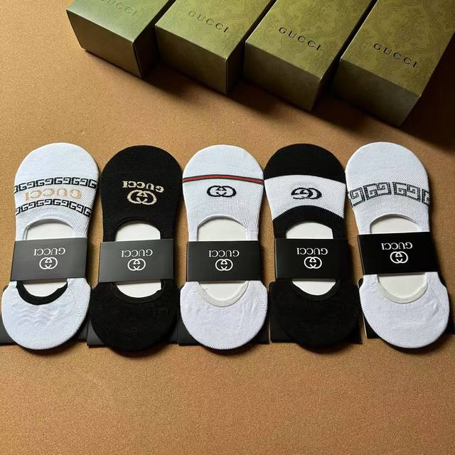 Special Gucci Gucci G's new men's invisible socks, one box of five pairs, jacqua