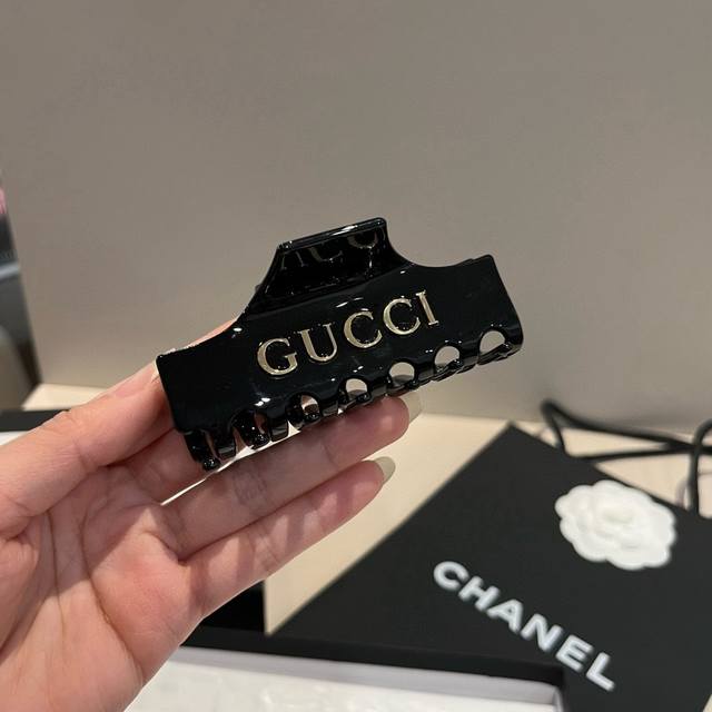 Gucci new hairpin