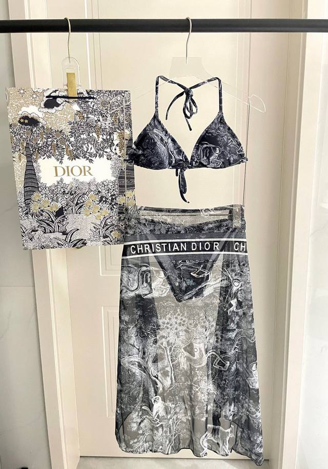 New Dior three-piece animal print swimsuit with padded chest. Perfect for a vari