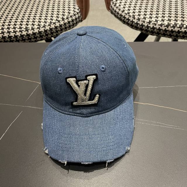 Louis Vuitton baseball cap Louisvuitton new Lv baseball cap, high-end atmosphere