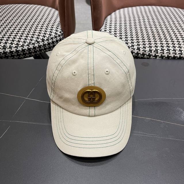 Gucci new original baseball cap, exquisite and pure style, very cool and fashion