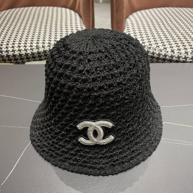 Chanel Korean face-covering bucket hat woven versatile short brim round top smal