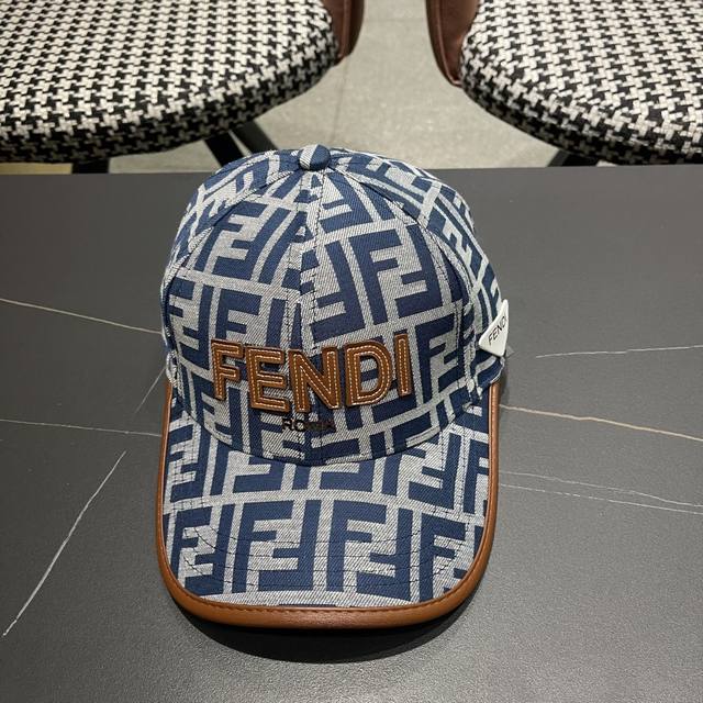 original baseball cap Compared to other hats, the moderate brim has the effect o