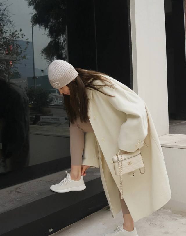 Chanel knitted beanie