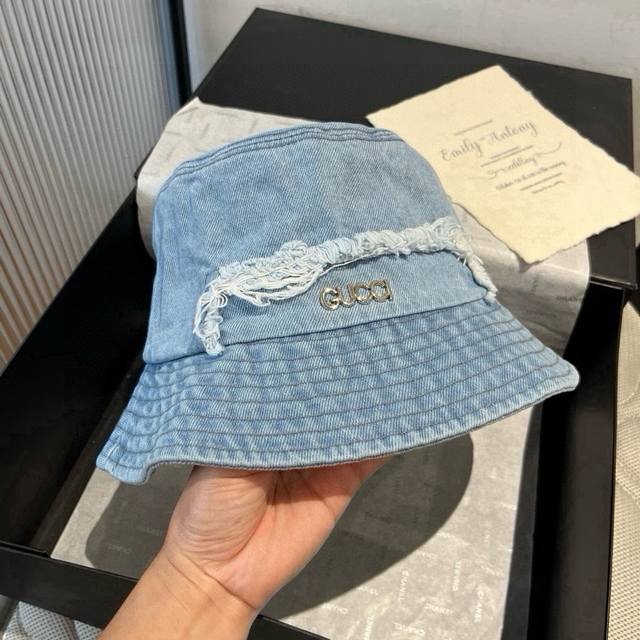 Gucci new bucket hat