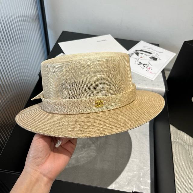 Chanel linen hat, haute couture, head circumference 57cm