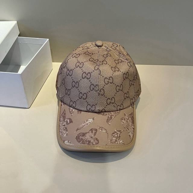 Gucci baseball cap, new product from Gucci official website, baseball cap, origi