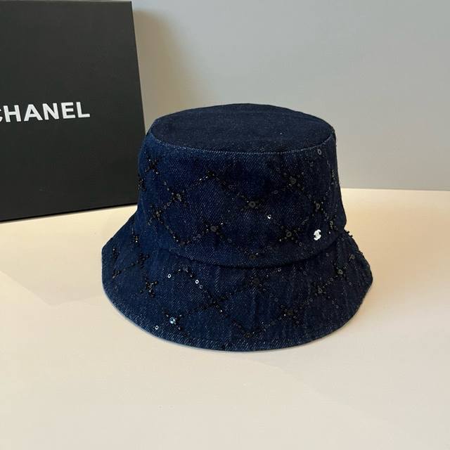 Chanel new bucket hat, classic and simple, fashionable and casual design, new pr