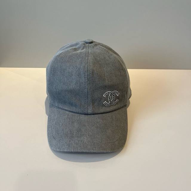 Chanel new baseball cap, classic and simple, fashionable and casual design, new