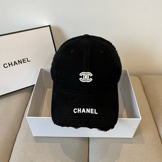 Chanel new baseball cap, classic and simple, fashionable and casual design, new