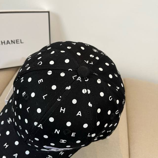 Chanel new baseball cap, classic and simple, fashionable and casual design, new
