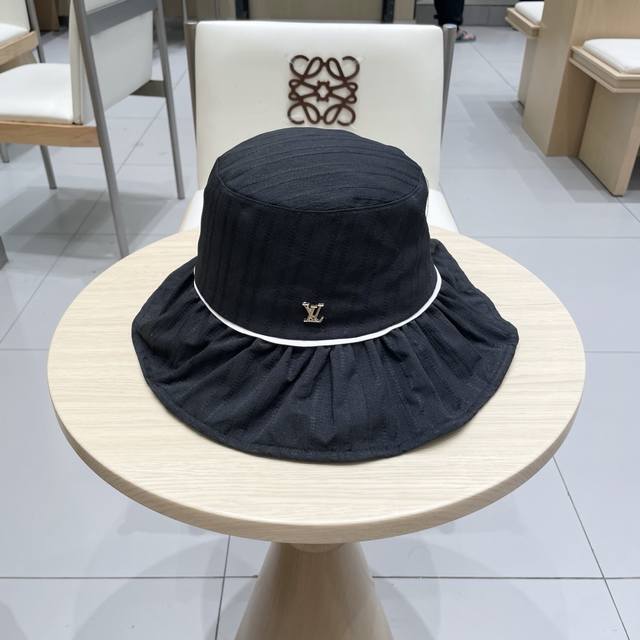 Lv Louis Vuitton new bucket hat, head circumference 57cm