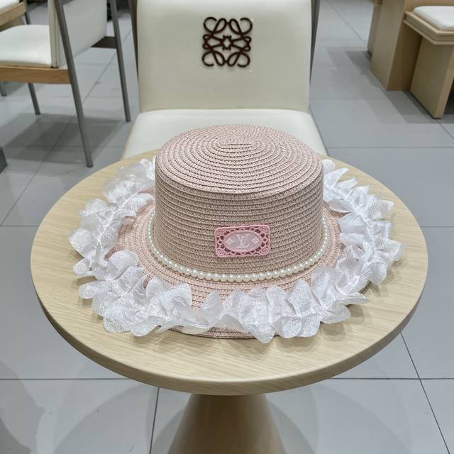 Louis Vuitton high-quality Japanese elegant pearl lace straw hat for women 2025