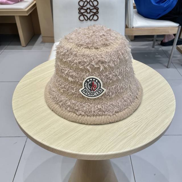 Monceler new plush large head bucket hat women's autumn and winter Korean versio