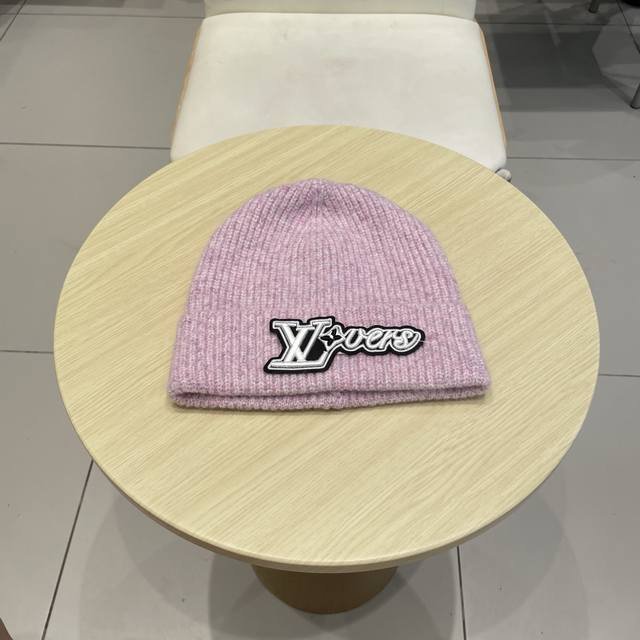 Lv Louis Vuitton 2025 Autumn and Winter New Knitted Beanie