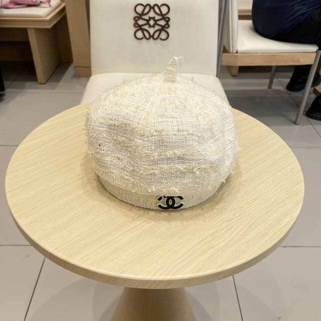 Chanel Chanel small style beret women's autumn French elegant versatile face sma