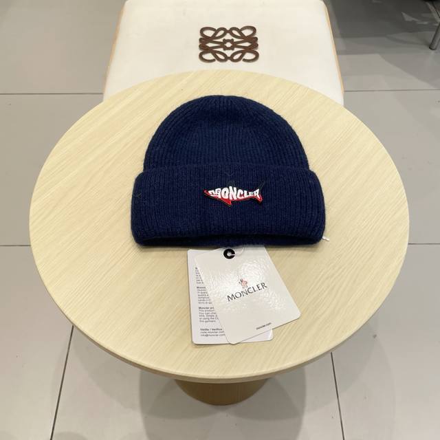 Monceler's new rabbit fur beanie for autumn and winter 2025, designed for both m