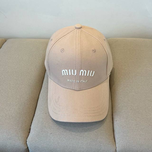 Miumiu original spring and summer new baseball cap, authentic mold customization