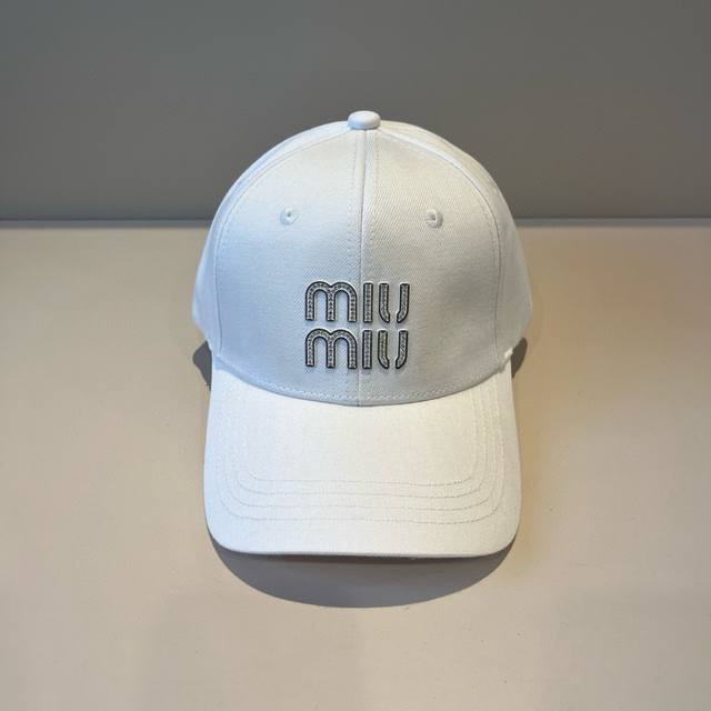 Miumiu original spring and summer new baseball cap, authentic mold customization