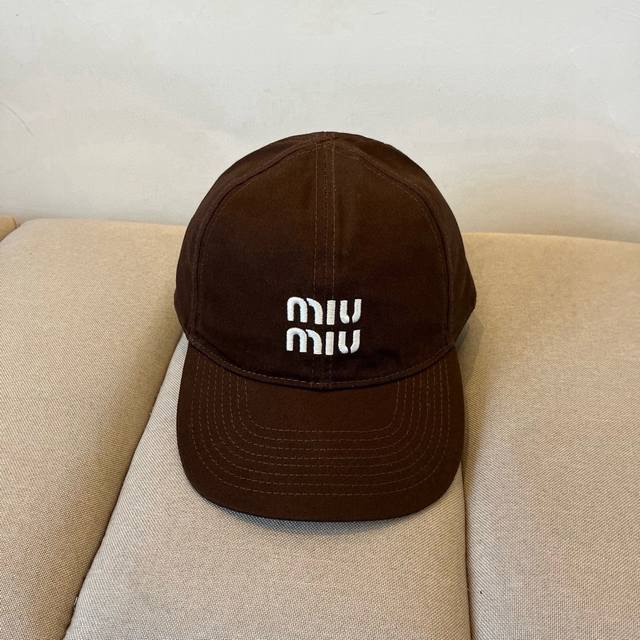 Miumiu original spring and summer new baseball cap, authentic mold customization