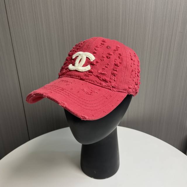 Chanel 25 new baseball cap, logo small classic simple, fashionable and casual de
