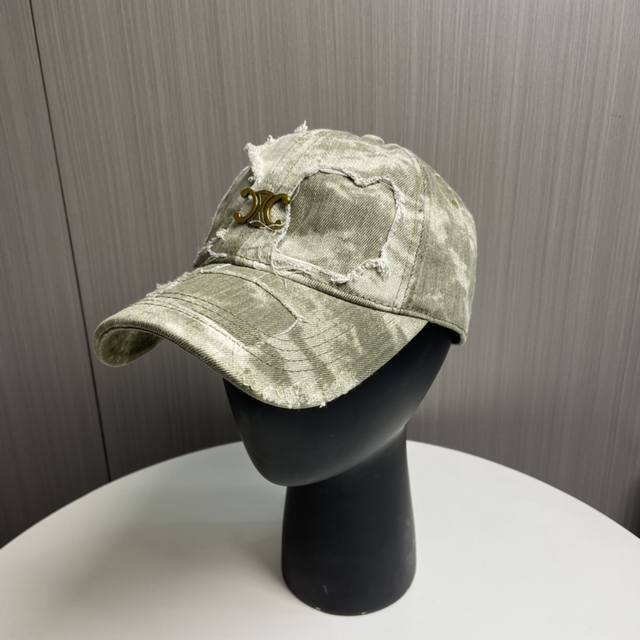 Celine 25 Spring washed baseball cap new baseball cap, a must-have for going out