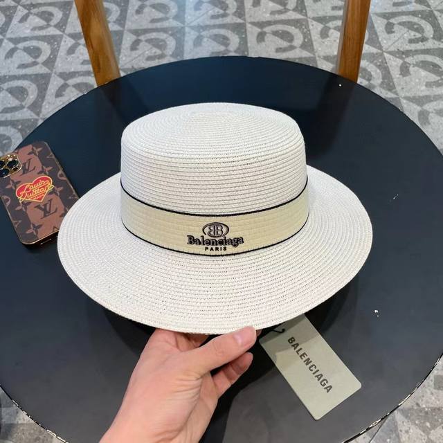 Balenciaga 2025 new straw sun hat bucket hat beach style, simple and generous, v