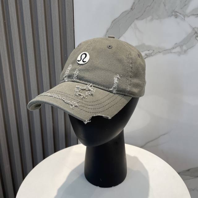 Lulu 2025 new style baseball cap with heavy hole design, new model shipped, big