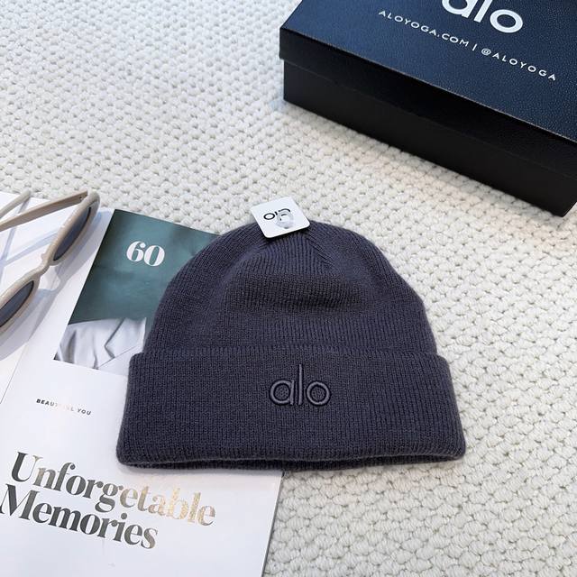 Aio new knitted hat wool hat women's loose cold hat, autumn and winter warm thic