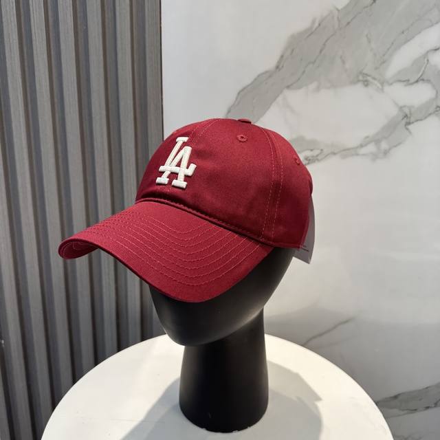 Korean genuine Mlb baseball cap Ny's latest and hottest hat is here. The latest