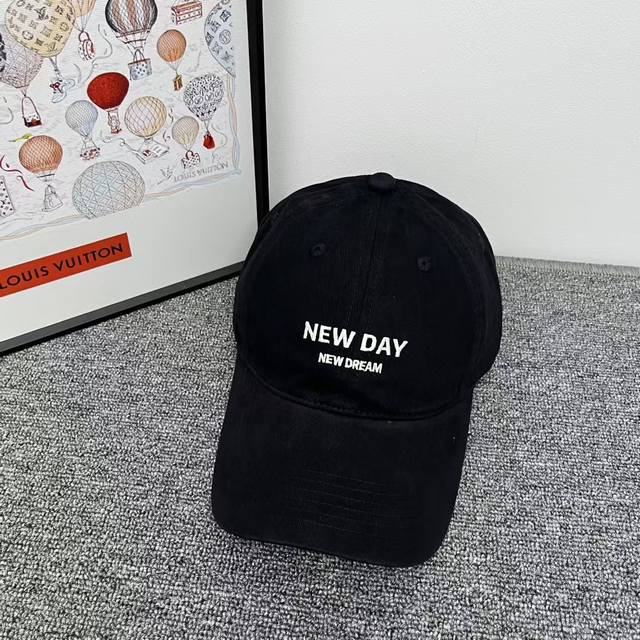 A popular fashion brand~A new style that is a must-have for early autumn wear. E