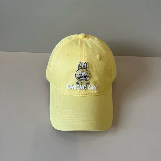 Balenciaga's new logo baseball cap in a cool colorway, perfect for both men and