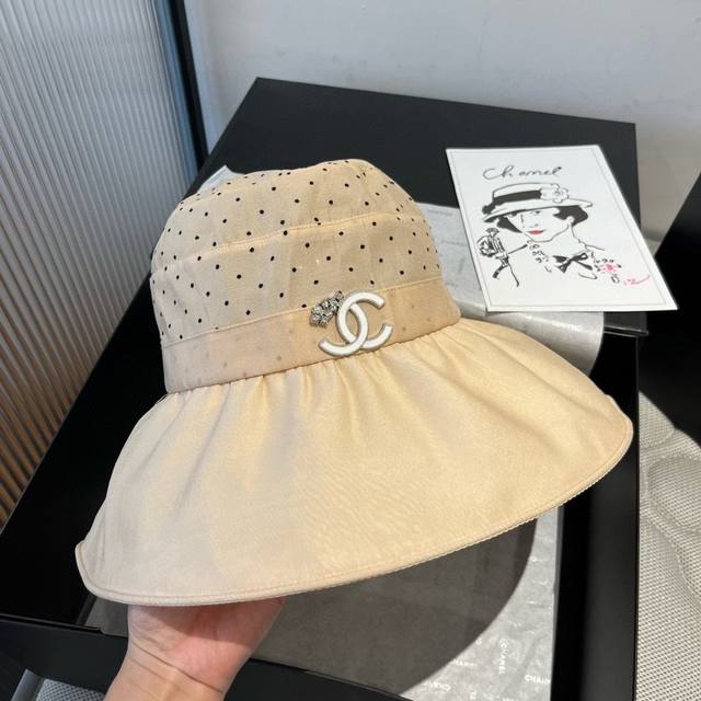 Chanel bucket hat, high-end hand-grabbed bucket hat, head circumference 57Cm cel
