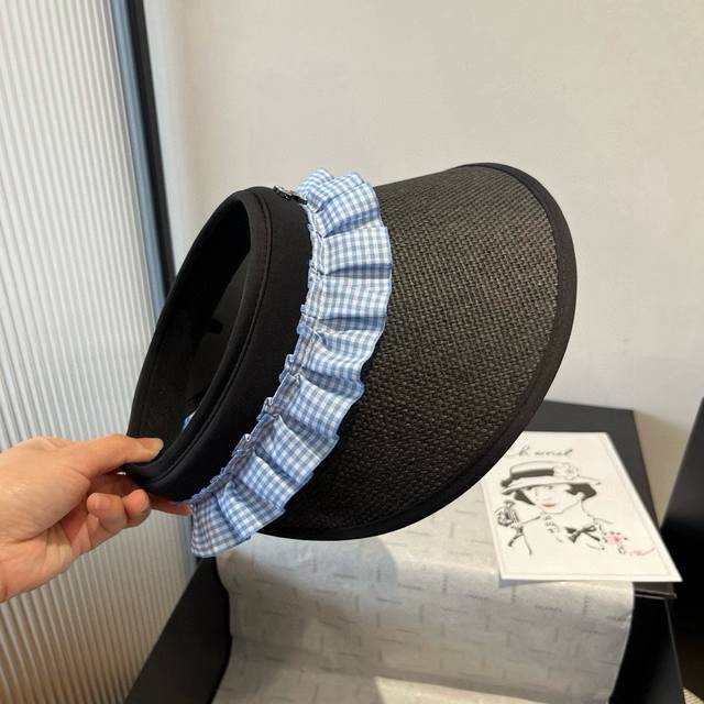 Chanel hollow top sun hat