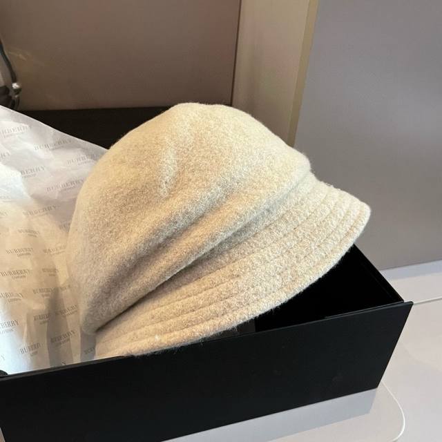 Burberry new wool bucket hat, hand-grab fisherman hat, head circumference 57cm
