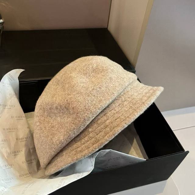 Burberry new wool bucket hat, hand-grab fisherman hat, head circumference 57cm