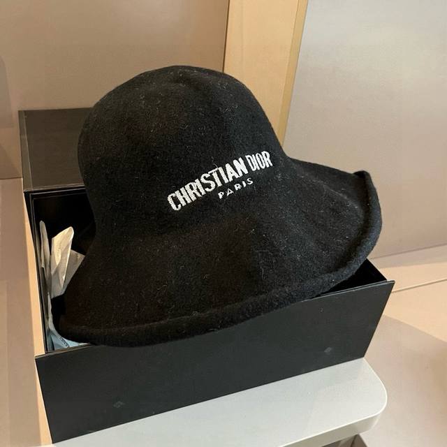 Dior new 100% cashmere bucket hat, hand-grab hat,