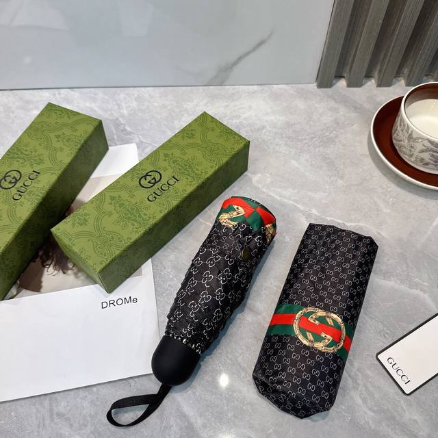 folding umbrella is fashionable, original OEM quality, exquisite details, visibl