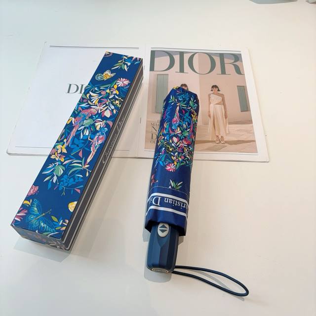 Dior tri-fold automatic folding umbrella, fashionable original OEM quality, exqu