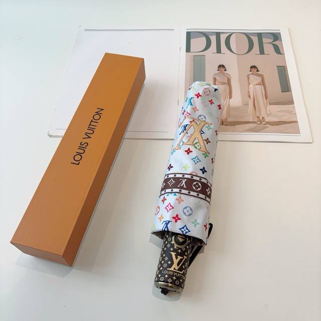 Louis Vuitton tri-fold automatic folding umbrella with new coating technology an
