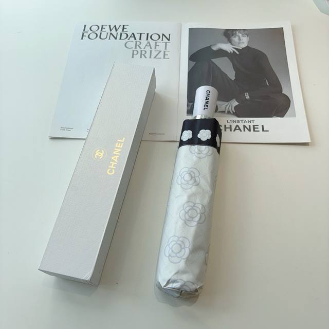 Chanel tri-fold automatic folding umbrella uses Taiwan imported UV anti-ultravio