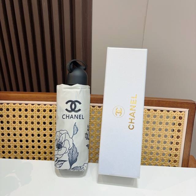 Chanel 50% folding manual umbrella made of Taiwan imported UV anti-ultraviolet u
