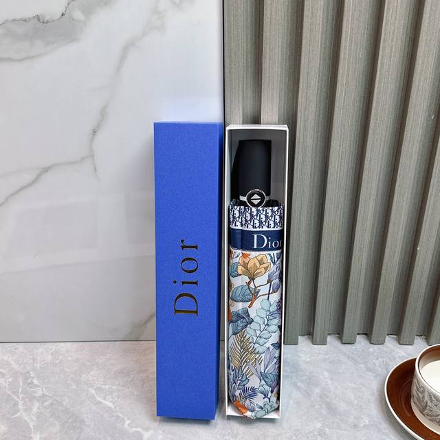 Dior Tri-Fold Sunscreen Umbrella 2570 New Summer Automatic Folding Sun Umbrella.