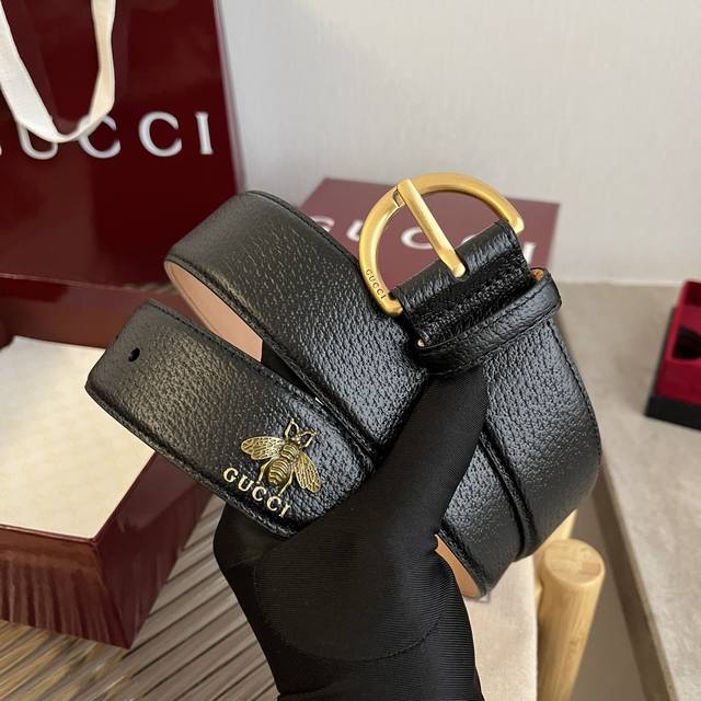 GUCCI men's new belt, 40mm wide, made from imported top-grain pig-grain leather.