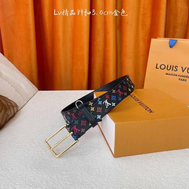 Louis Vuitton: New quality, one side black print and the other side plain bottom