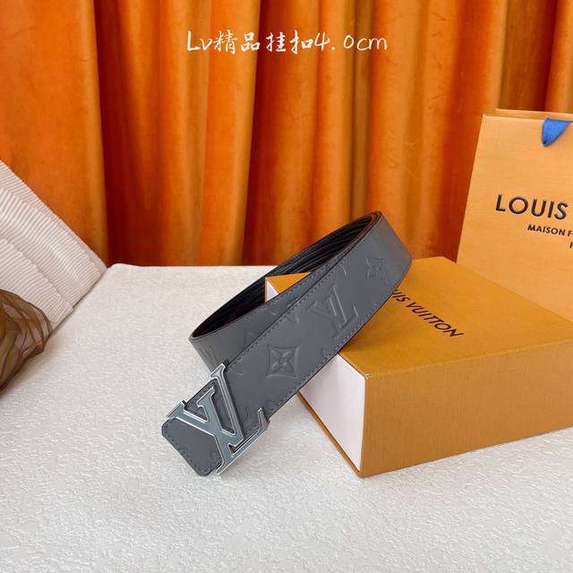 Donkey brand, top quality, classic embossed on one side and ripple bottom on the