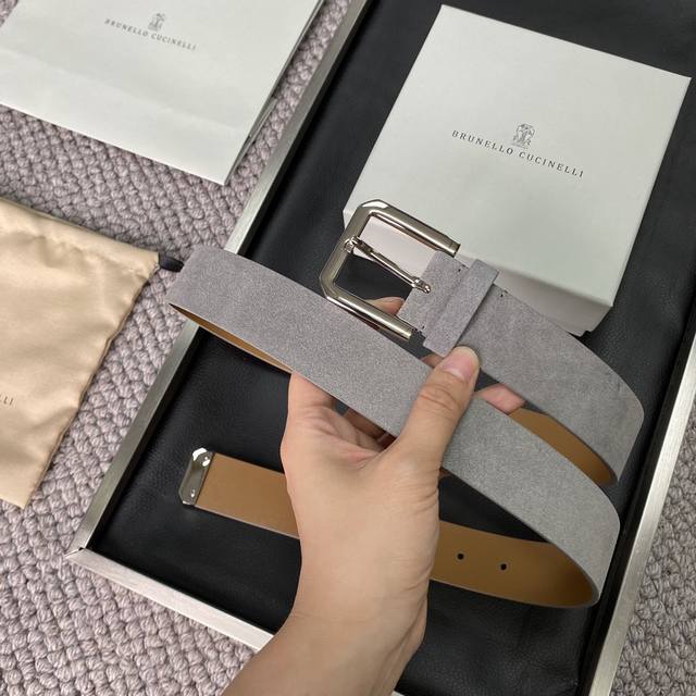 Brunello Cucinelli suede belt, 3.5 cm wide, simple style, easy to match